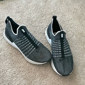 Nike React slip on sneaker